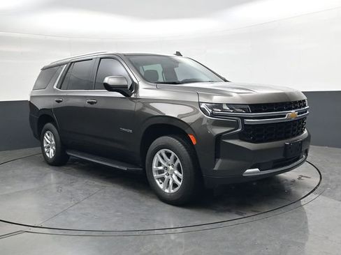 Used 2021 Chevrolet Tahoe LS image 2