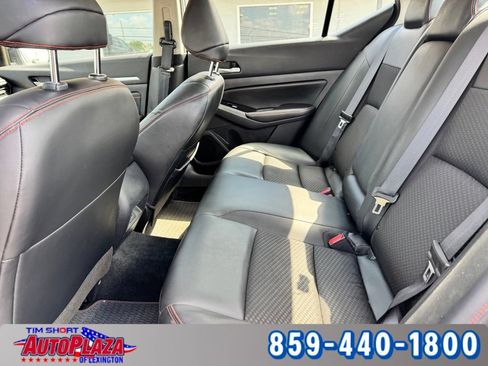 Used 2023 Nissan Altima 2.5 SR FWD image 36