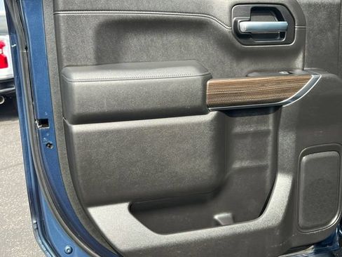 Used 2019 Chevrolet Silverado 1500 RST w/ All-Star Edition AWD/4WD image 44