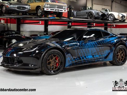 Used 2016 Chevrolet Corvette Z06 w/ 3LZ Preferred Equipment Group image 4