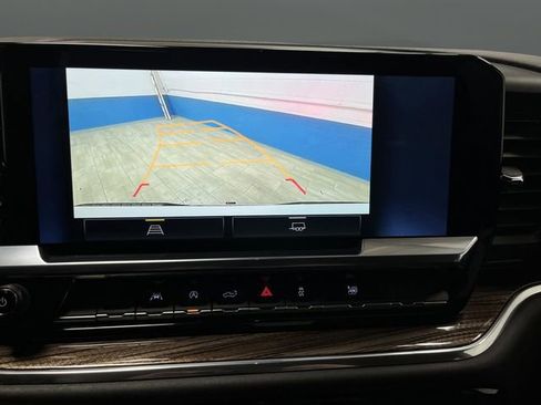 Used 2025 Chevrolet Silverado 1500 LT w/ Work Truck Package image 10