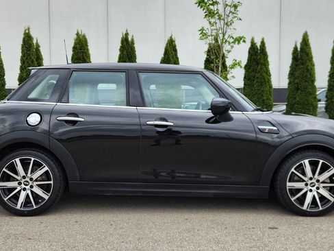 Used 2022 MINI Cooper S w/ Premium Package image 5