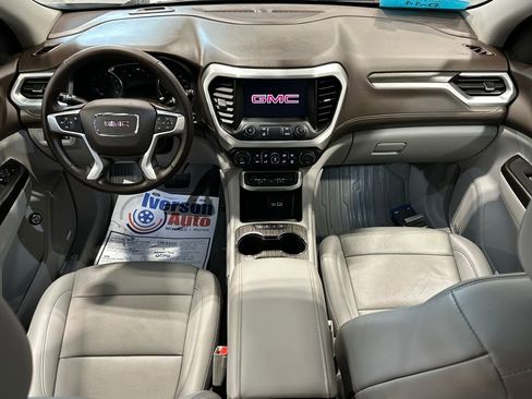 Used 2023 GMC Acadia SLT image 23