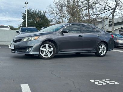 Used 2014 Toyota Camry SE