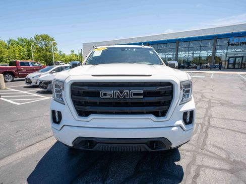 Used 2020 GMC Sierra 1500 Elevation w/ Elevation Value Package AWD/4WD image 2