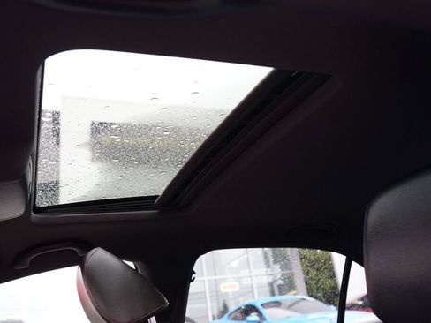 Used 2017 Volkswagen Jetta GLI image 14