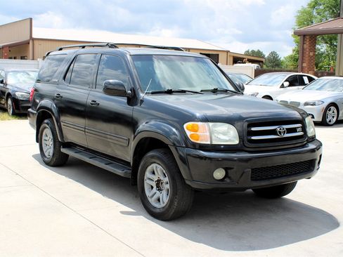Used 2003 Toyota Sequoia Limited image 9