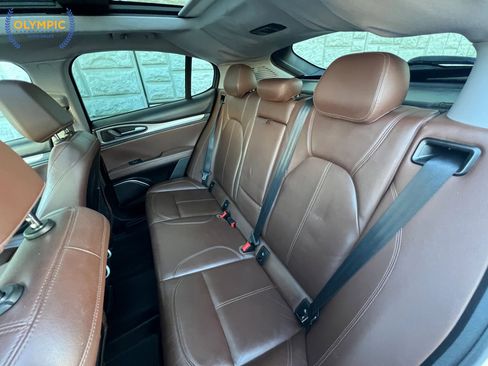 Used 2018 Alfa Romeo Stelvio Sport w/ Quick Order Package 22J Sport image 37