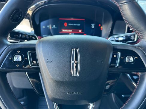 Used 2023 Lincoln Corsair Reserve w/ Jet Appearance Package image 13