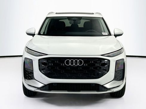 New 2026 Audi Q3 quattro 2.0T AWD/4WD image 2