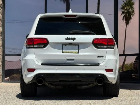 Used 2019 Jeep Grand Cherokee SRT image 10