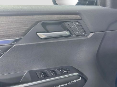 Used 2025 GMC Acadia Denali w/ LPO, Floor Liner Package AWD/4WD image 18