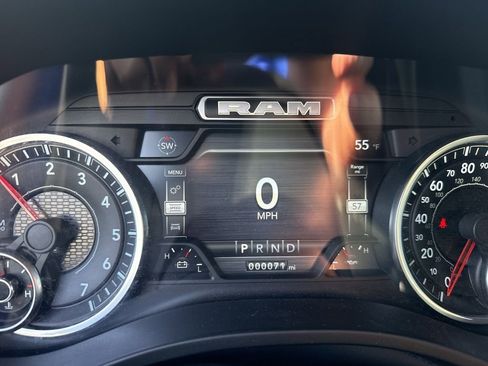 Certified 2022 RAM 1500 Big Horn image 17