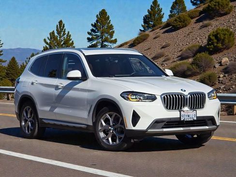 Used 2022 BMW X3 sDrive30i w/ Convenience Package w/ZPA image 2
