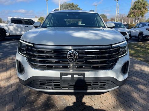 Used 2025 Volkswagen Atlas SE image 9