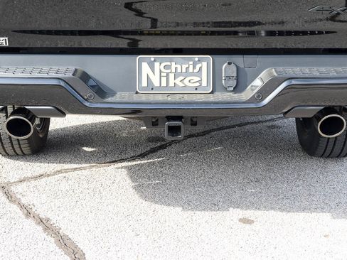 New 2026 RAM 1500 Express AWD/4WD image 6