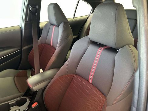 Used 2025 Toyota Corolla SE FWD image 16