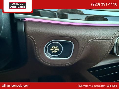 Used 2024 Mercedes-Benz GLE 450e 4MATIC w/ AMG Line Exterior image 23