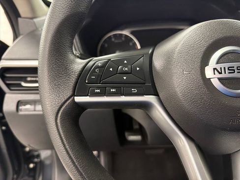 Used 2022 Nissan Altima 2.5 SV image 15