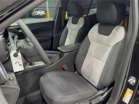 New 2026 Chevrolet Trax LS image 12