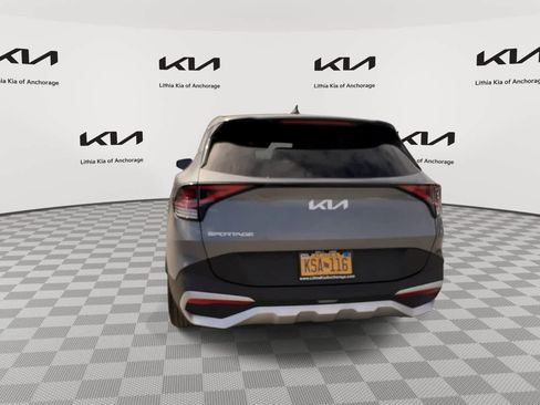 Certified 2025 Kia Sportage EX FWD image 8