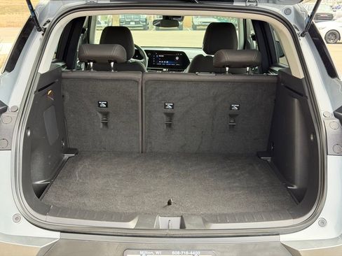 Used 2025 Chevrolet TrailBlazer LT image 9