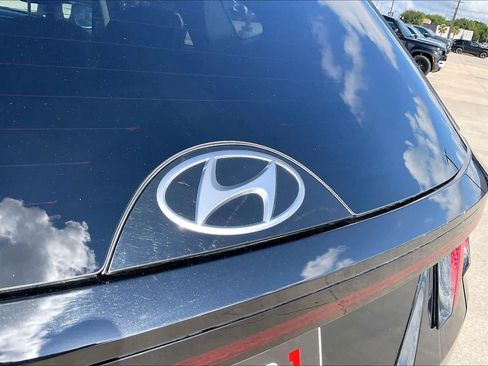 Used 2024 Hyundai Tucson SEL FWD image 30