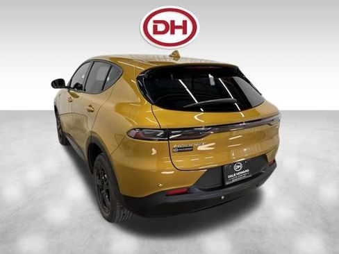 Used 2023 Dodge Hornet GT Plus image 11