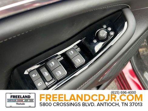 New 2024 Jeep Grand Cherokee Overland w/ Luxury Tech Group IV image 16