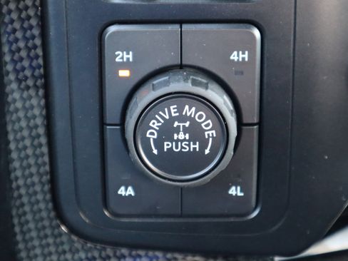 New 2023 Ford F150 Lariat w/ Equipment Group 502A High image 23