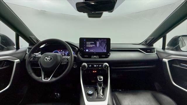 Used 2024 Toyota RAV4 XSE w/ Advanced Technology Package AWD/4WD image 26