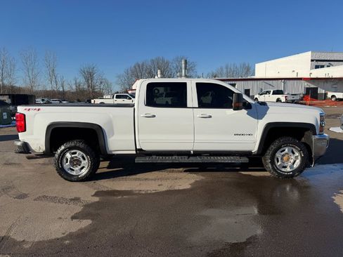 Used 2015 Chevrolet Silverado 2500 LT image 6