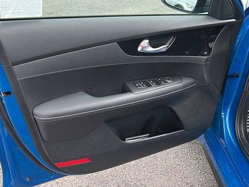 Used 2023 Kia Forte GT-Line FWD image 15