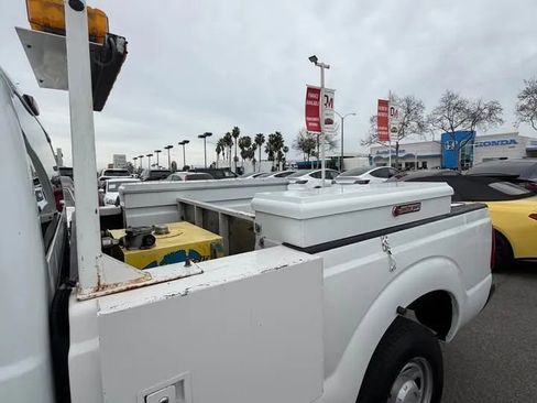 Used 2011 Ford F250 XL w/ PWR Equipment Group image 8