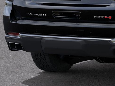 New 2026 GMC Yukon AT4 w/ AT4 Premium Package image 14