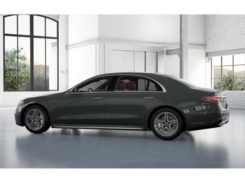 New 2026 Mercedes-Benz S 580 4MATIC Sedan image 32