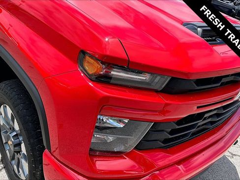Used 2024 Chevrolet Silverado 2500 LT AWD/4WD image 30