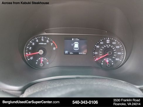 Used 2022 Kia Soul LX image 16