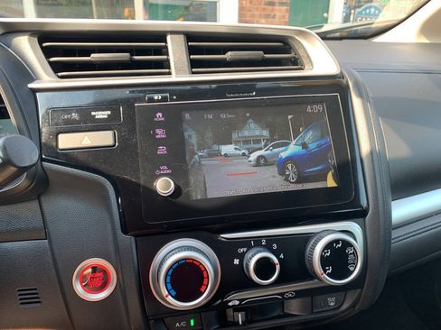 Used 2019 Honda Fit EX image 23
