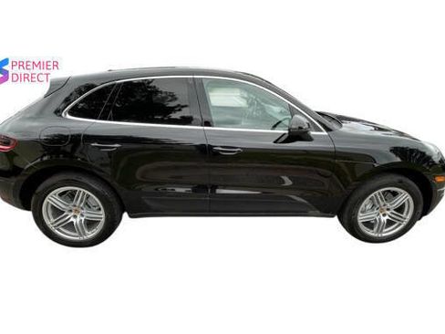 Used 2015 Porsche Macan S w/ Premium Package Plus AWD/4WD image 7
