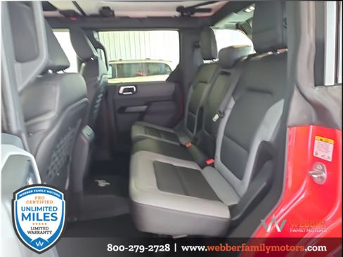 Used 2024 Ford Bronco Black Diamond AWD/4WD image 17