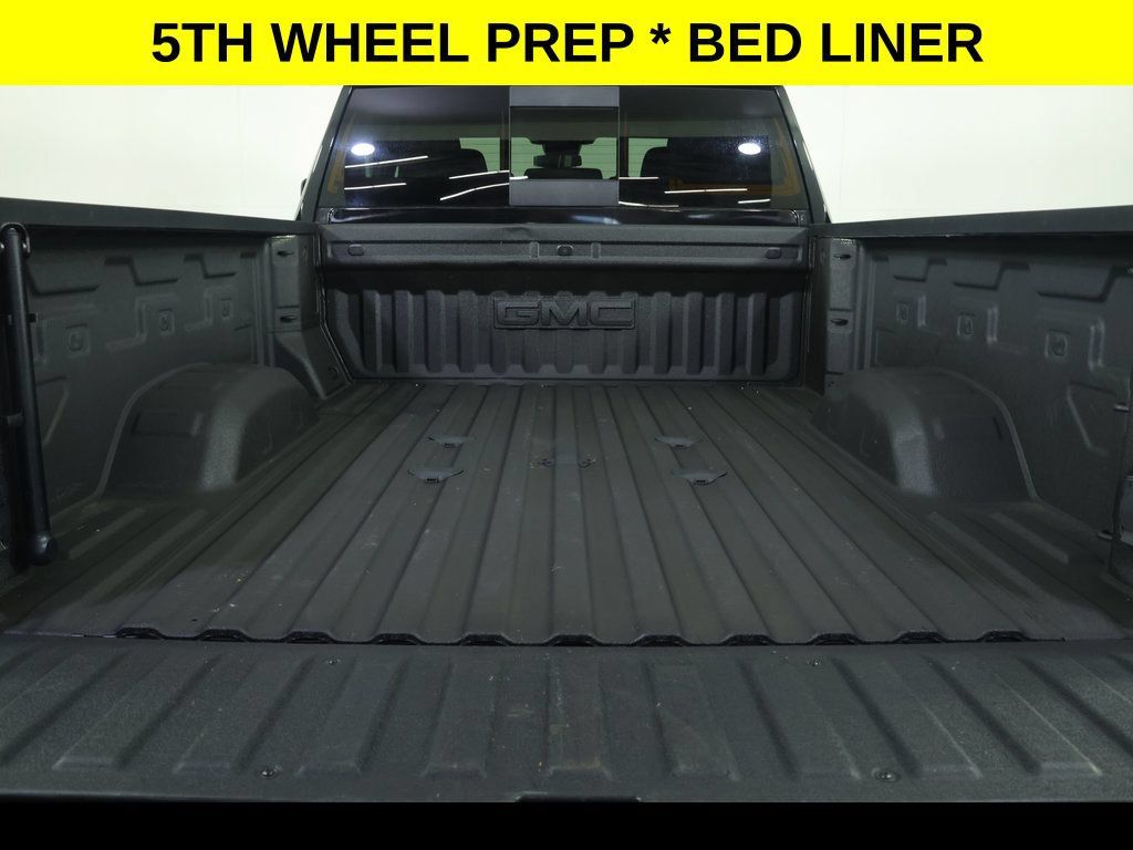 Used 2024 GMC Sierra 2500 SLE w/ SLE Value Package; AWD/4WD image 12