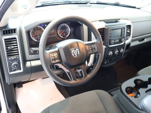Used 2018 RAM 1500 Outdoorsman AWD/4WD image 19
