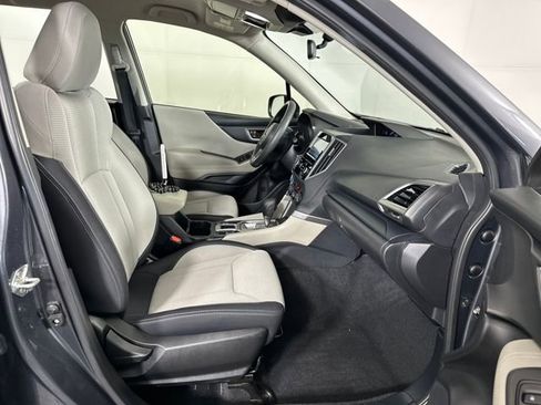 Used 2023 Subaru Forester AWD/4WD image 28