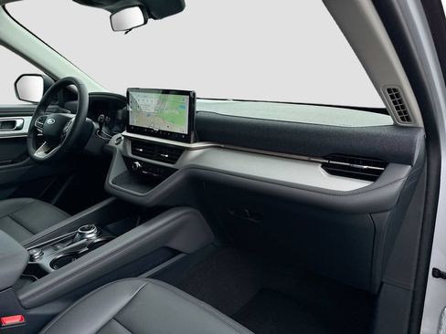 New 2026 Ford Explorer Active w/ Active Comfort Package RWD image 33