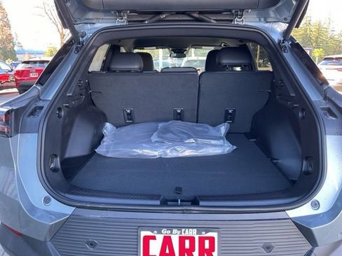 New 2026 Chevrolet Equinox EV LT image 13