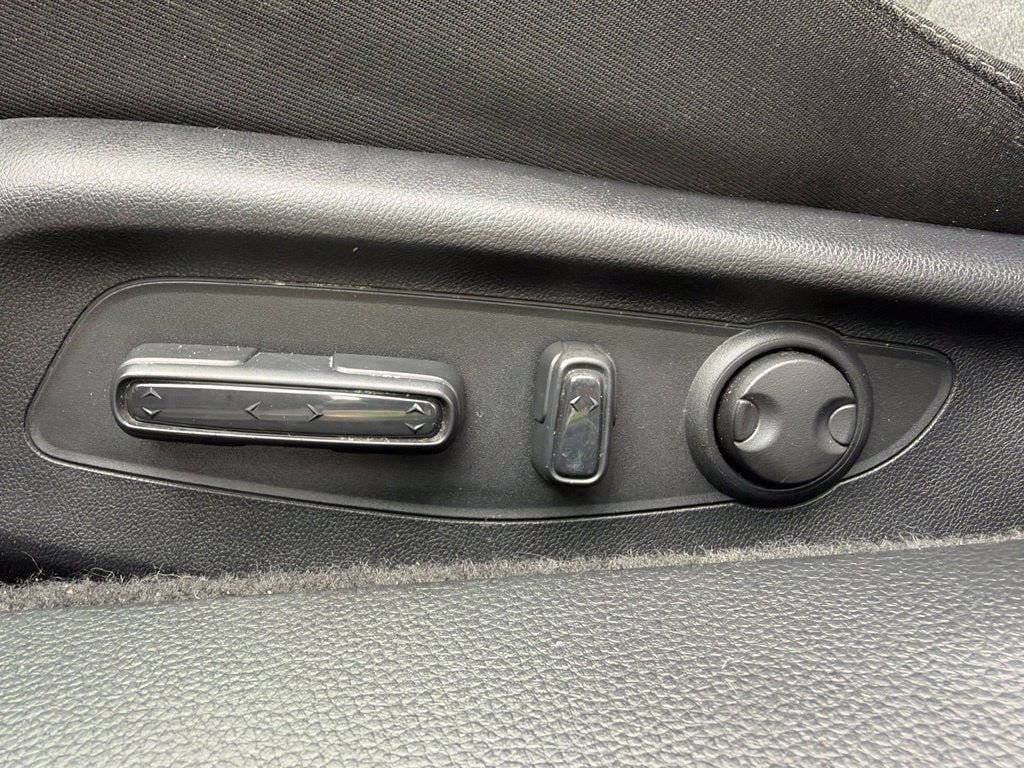 Used 2023 Honda Accord EX image 18
