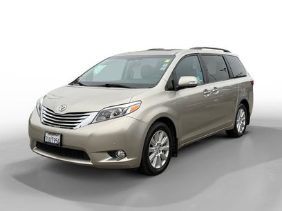 Used 2017 Toyota Sienna Limited Premium