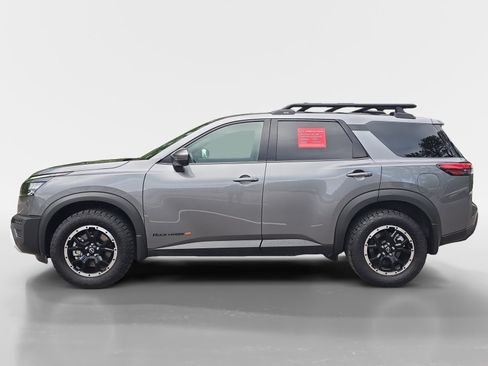 Certified 2025 Nissan Pathfinder Rock Creek AWD/4WD image 2