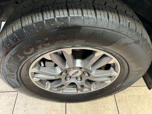 Used 2018 Ford F150 Lariat w/ Equipment Group 501A Mid image 20